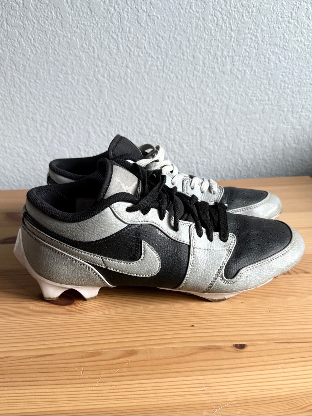 Nike Air Jordan 1 Low TD Football Cleats Shadow 2.0 Men's 9.5 Black Gray